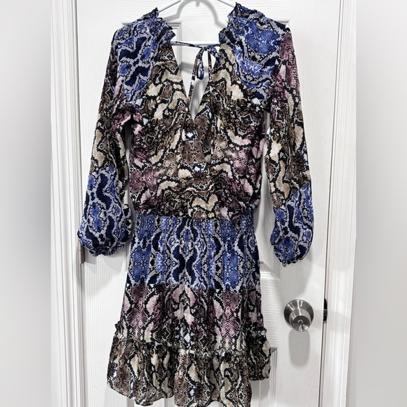 Parker Multicolor Long Sleeve Dress - Picture 4 of 14